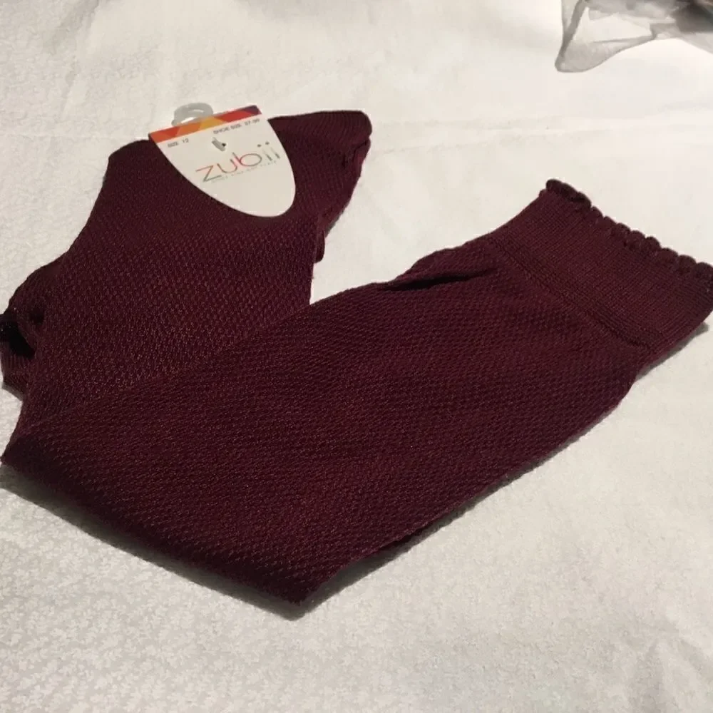 SALE.  BUY 5/$10. . NWT. Girls Knee Socks Sz 12.